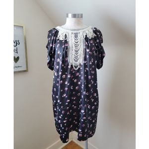 BOOHOO DINA Pearl Neck trim dress